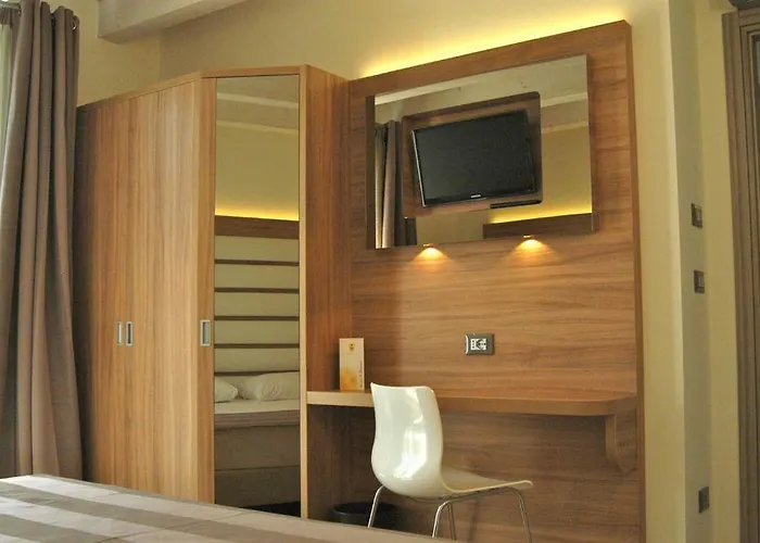 Bio Pacinotti Aparthotel 4*