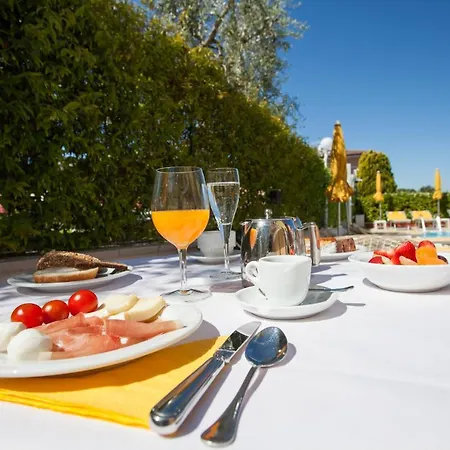 Bio Pacinotti Lägenhetshotell Bardolino